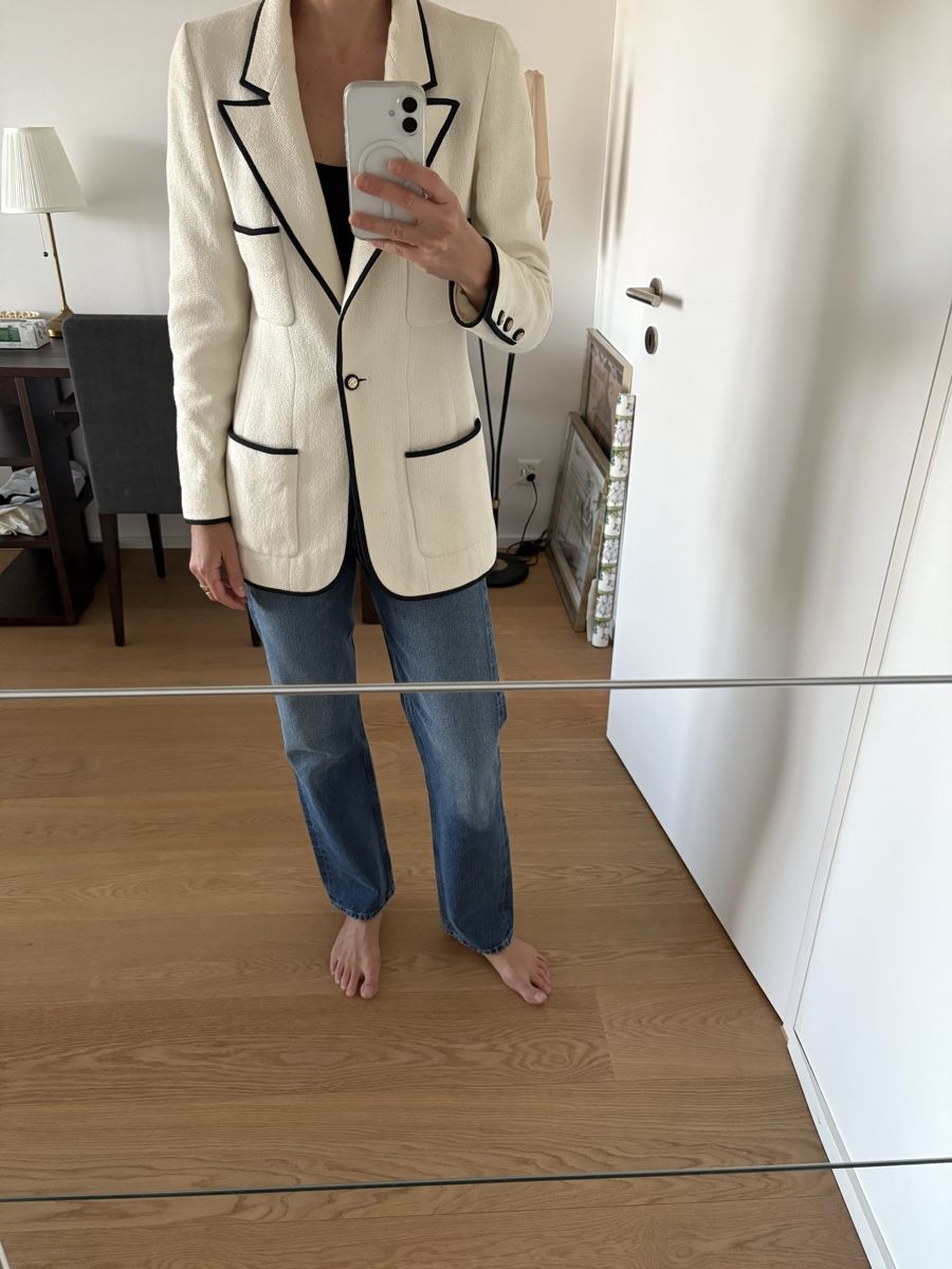 Chanel Giacche: Chanel jacket  – Usato da St. Gallen venduto da ott_f827 8