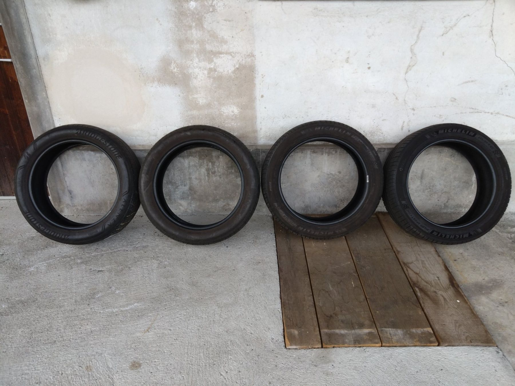Michelin Pneumatici & Ruote complete: 235/50R20 – Usato da Bergdietikon venduto da Corolla10