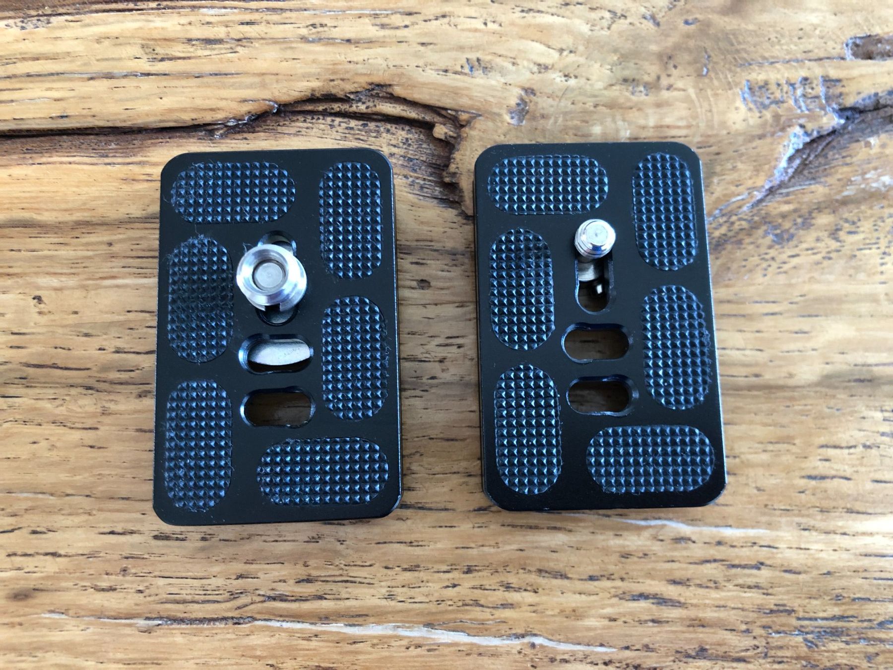 Edelkrone Altri Accessori: Edelkrone 2× HeadONE v1 mit Tilt Module – Usato da Greifensee venduto da ric_8bbv 5