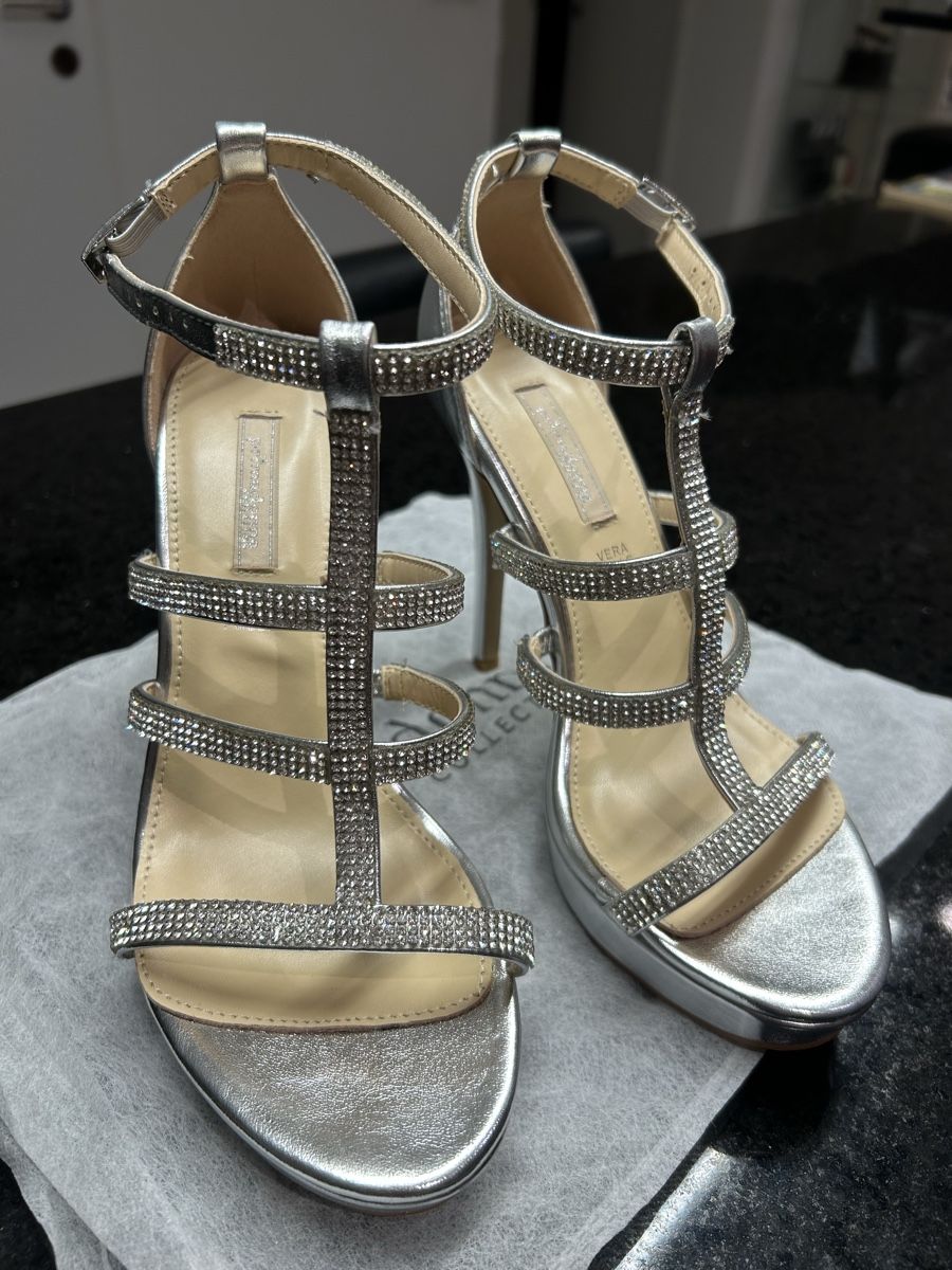 Scarpe da donna: Ungetragene silberne High Heels mit Strass, Gr. 39 – Nuovo e nell'imballaggio originale da Nürensdorf venduto da lor_6flb 2