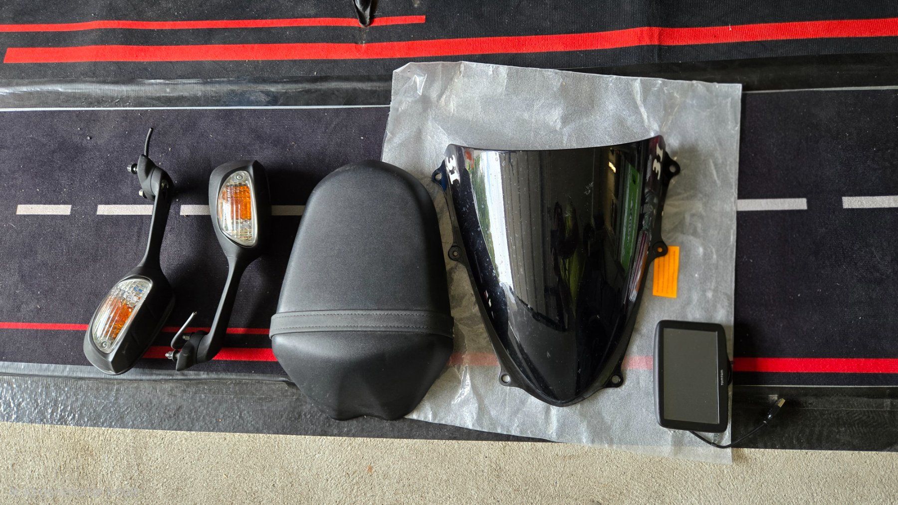Suzuki Strada: Suzuki GSX-R 1000 L0 – Usato da Hausen am Albis venduto da Nussbi31 9