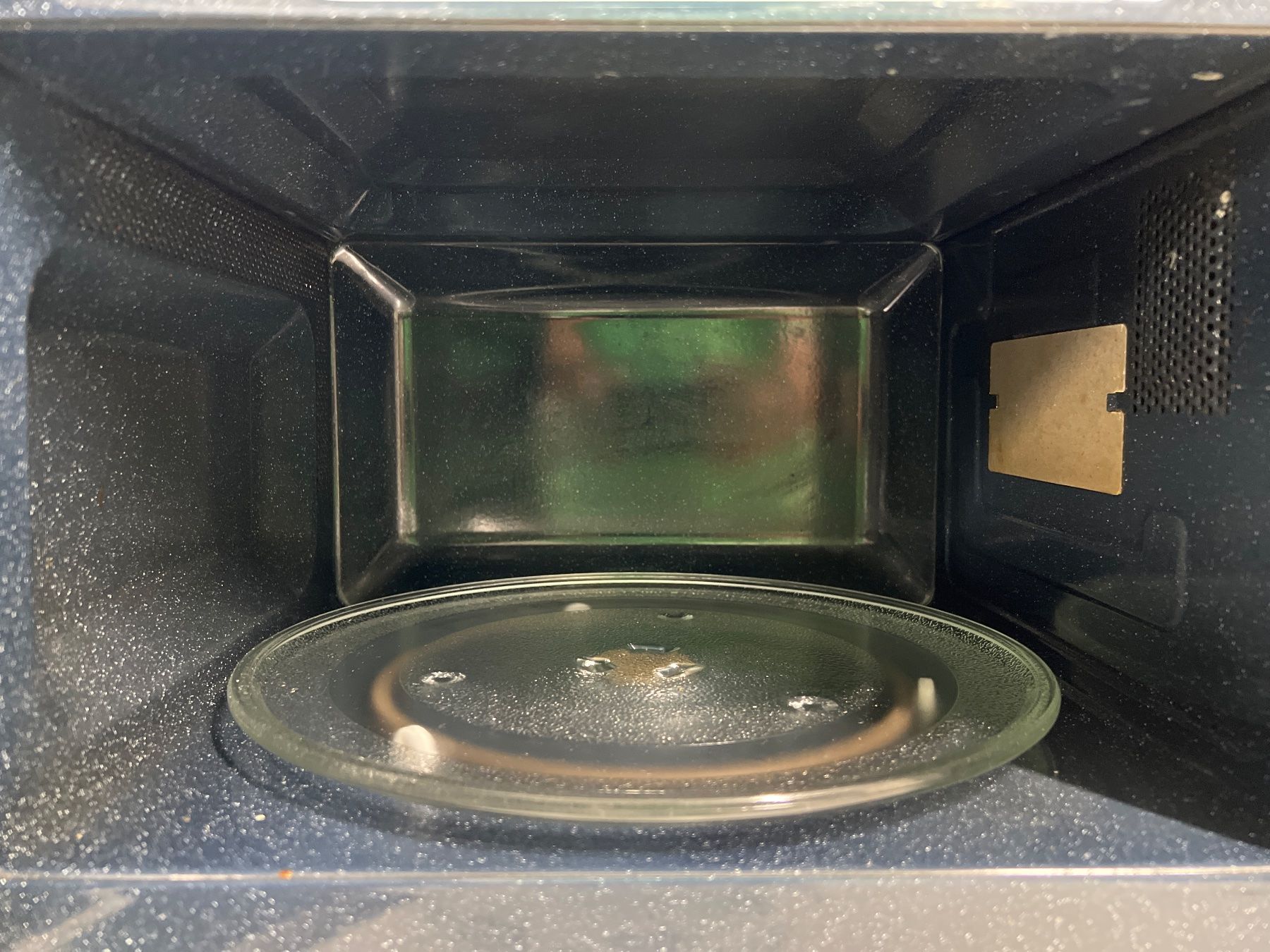 Elettrodomestici da cucina: Mikrowelle Samsung mit Ceramic Inside – Usato da Schönenwerd venduto da Markos02 1