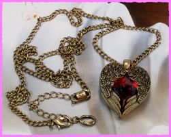 3-teileiges Herz Bronze Set, Kette, Armband und Ohrstecker