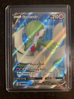 Gardevoir V #70 Holo - Champions Path 2020