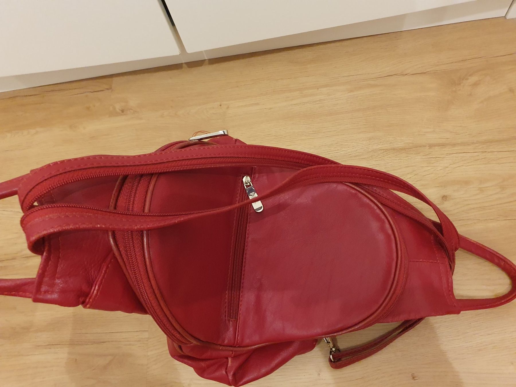 Zaini: Leder Rucksack rot – Usato da Heinrichswil venduto da sabi2809 4