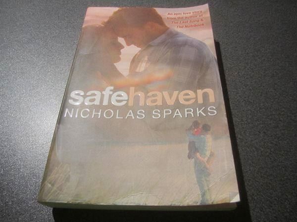 Libri: Safehaven, Nicholas Sparks – Usato da Zürich venduto da Motzkuh