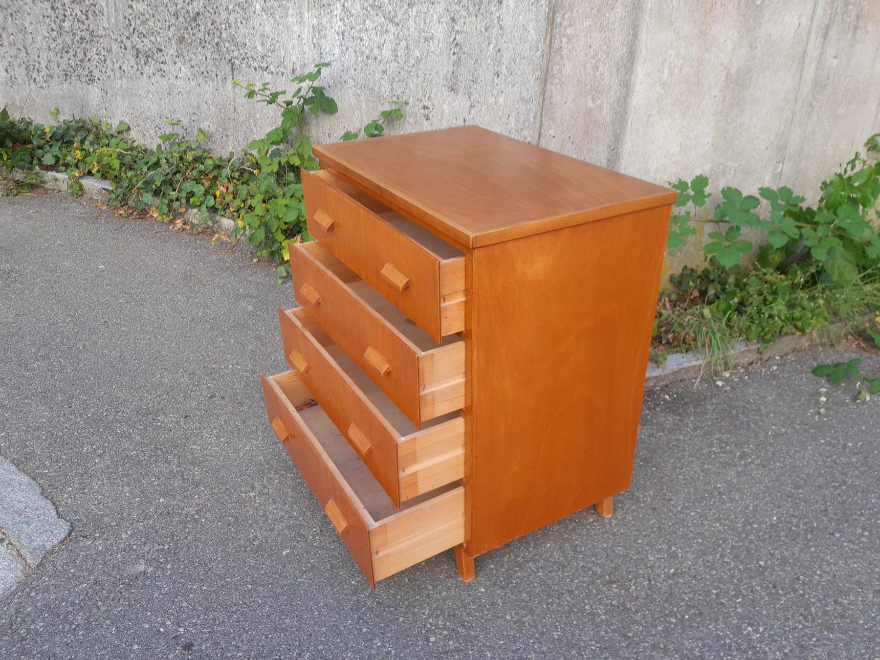 Kommoden: Vintage Kommode / Sideboard / Möbel evtl. Pago? – Gebraucht aus Männedorf von Bel-view 3