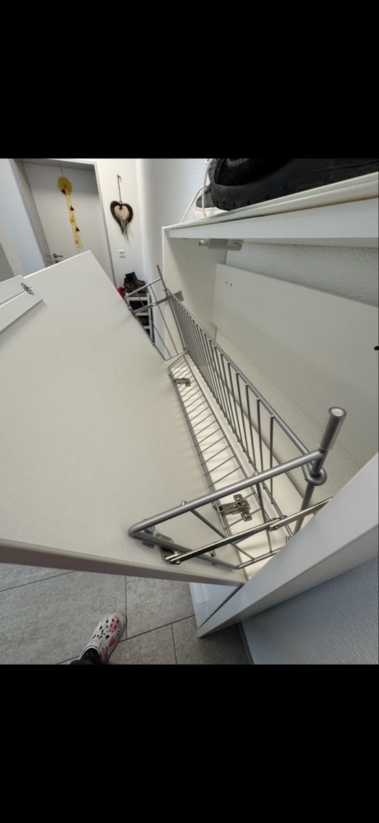 Pfister Porte manteau: Schuhschrank – Neuf (Voir description) à Bürglen UR par Taucherin1982 3