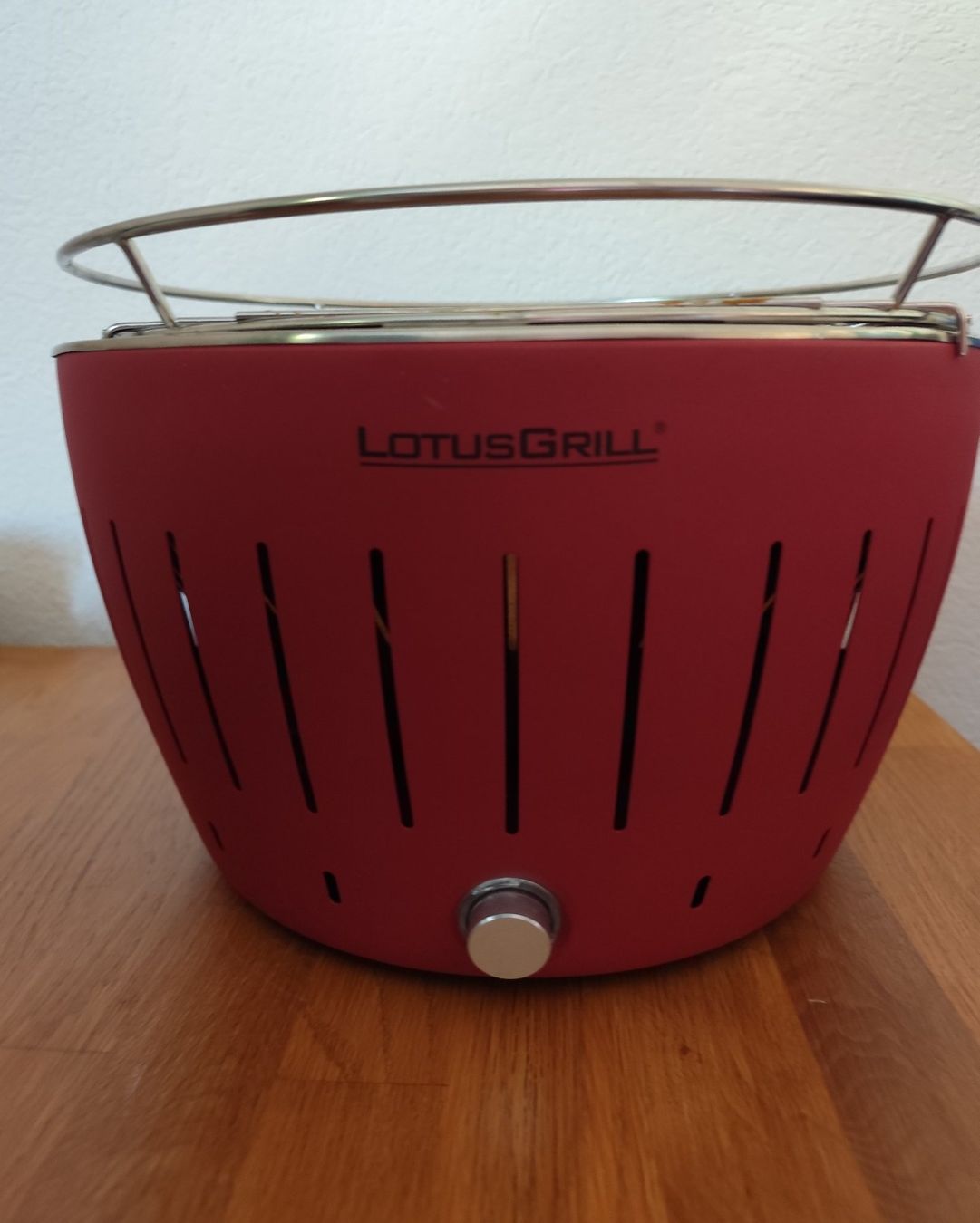 Lotusgrill Griglie: Lotus Grill lila – Usato da Erlinsbach SO venduto da Uloa1