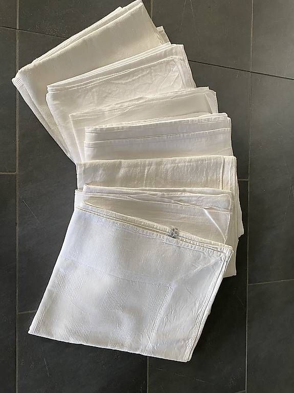 Autre linge de table: Leinen Tischtücher  – D'occasion à Lüchingen par ebkaufsuche