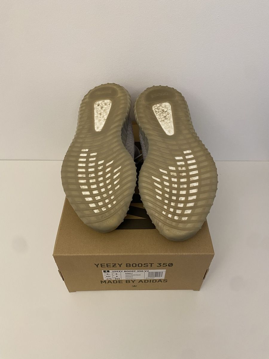 Adidas Chaussures hommes: Yeezy Boost 350 V2 Sneaker Size 43 1/3 – D'occasion à Brüttisellen par xe_m 5