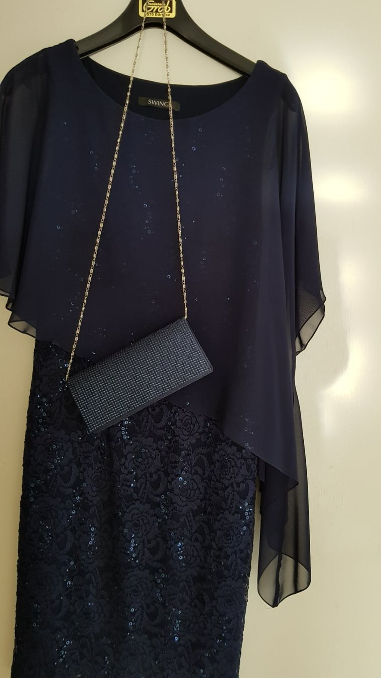 Vestiti: Schönes Festtagskleid blau mit Tasche – Usato da Bürglen TG venduto da Katerlumpi.19