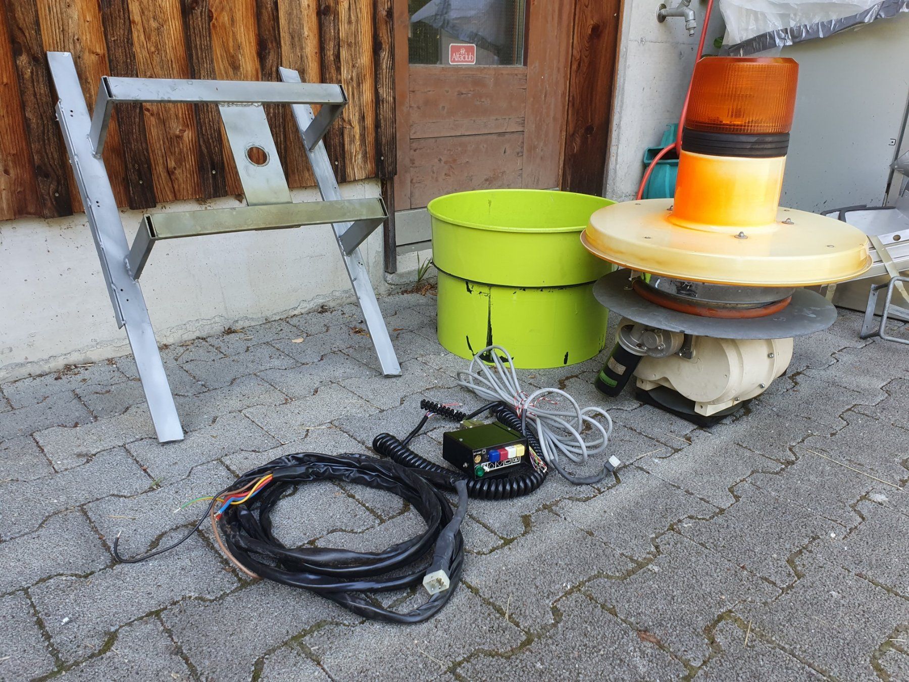 Lampen: Feuerwehr Lichtmast – Gebraucht aus Birr von Gfgaleffi 4