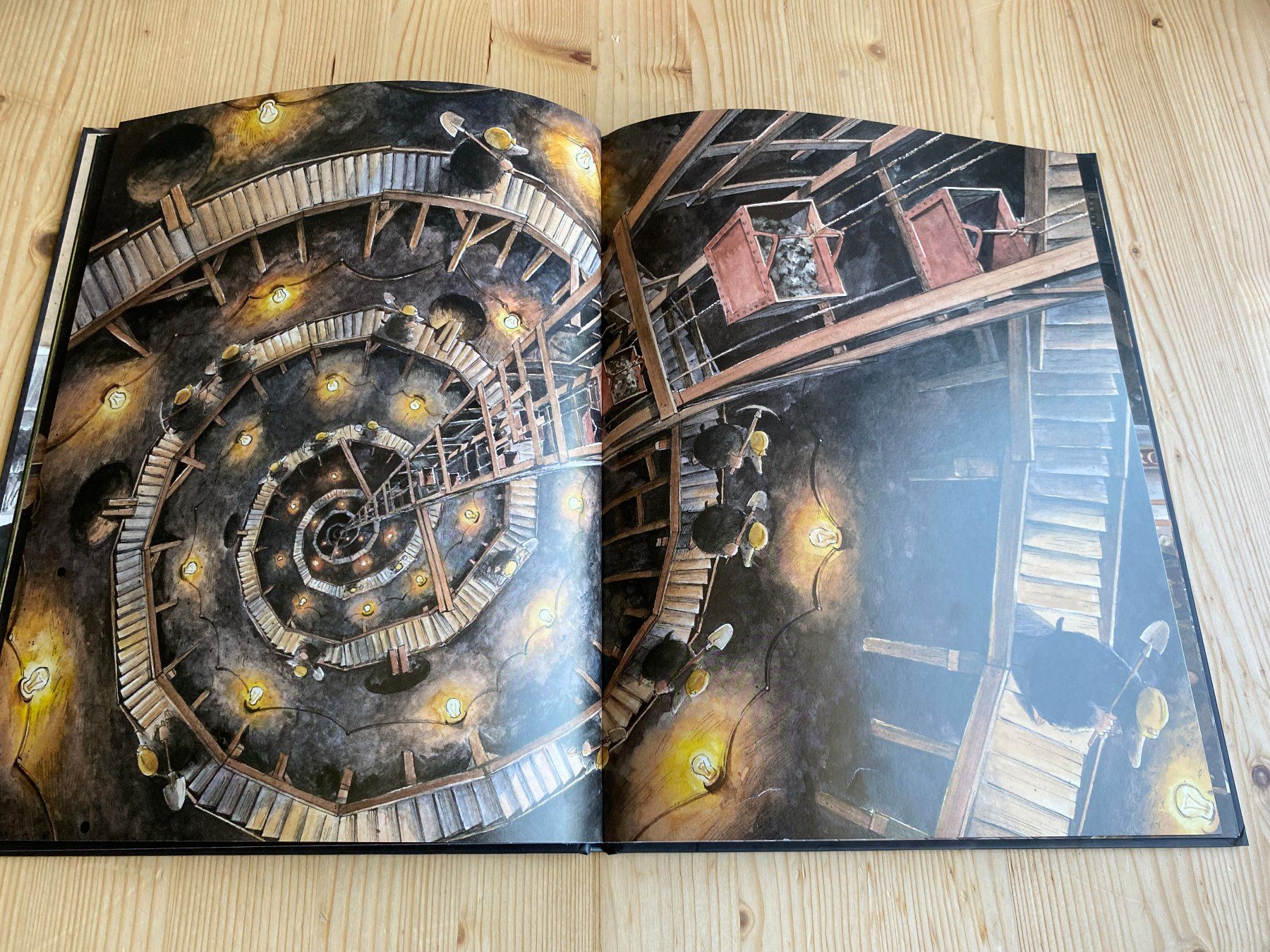 Libri: Torben Kuhlmann: Maulwurfstadt – Usato da Weinfelden venduto da Cheyenne21 6