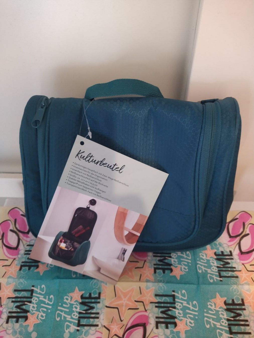 Custodie per cosmetici: Necessaire / Kulturbeutel NEU – Nuovo (secondo la descrizione) da St. Urban venduto da Remember4