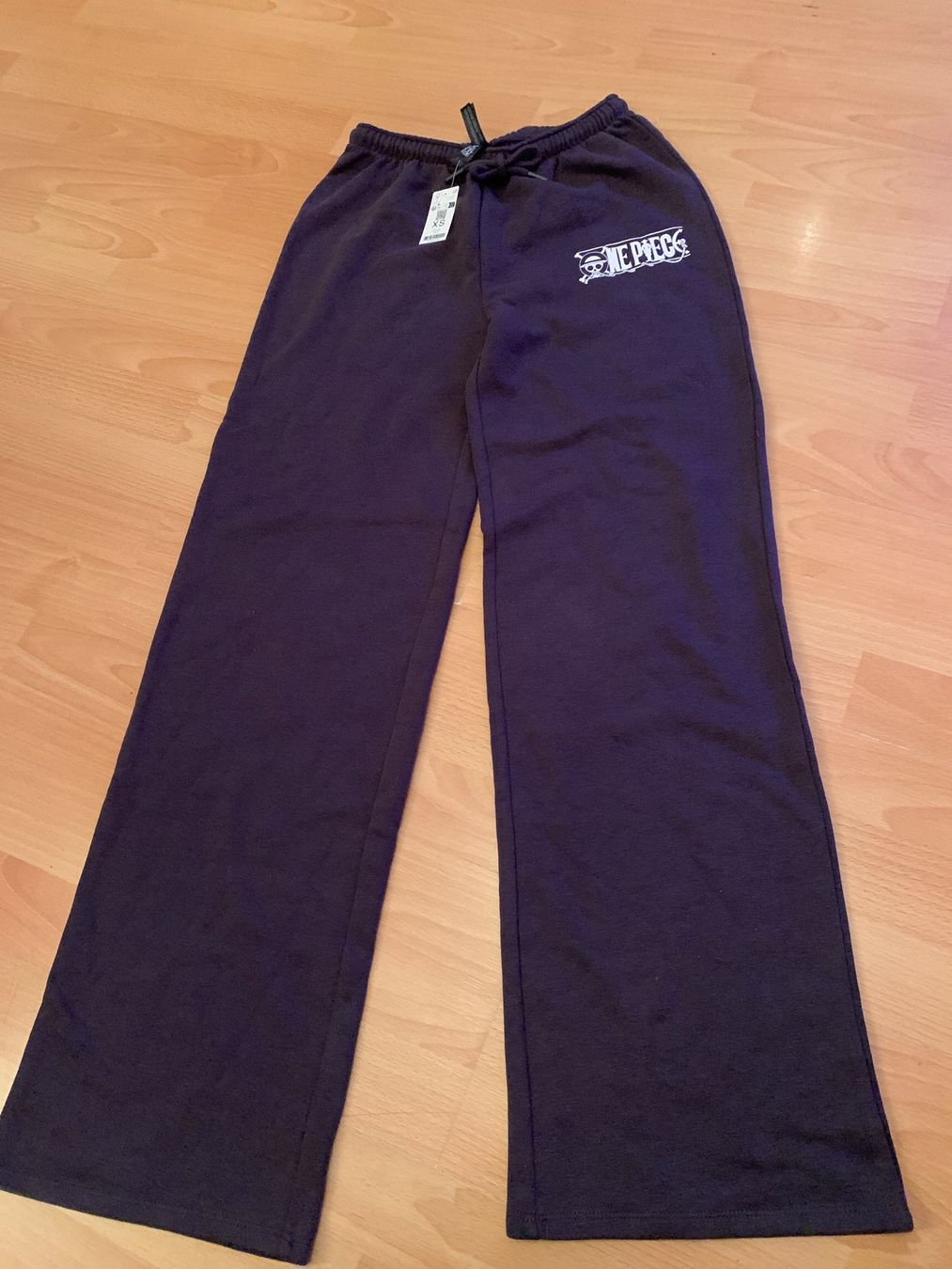 Lotti di vestiti: Ensemble jogging One Piece Undiz taille XS-S – Usato da MEYRIN venduto da Gwendo10 1