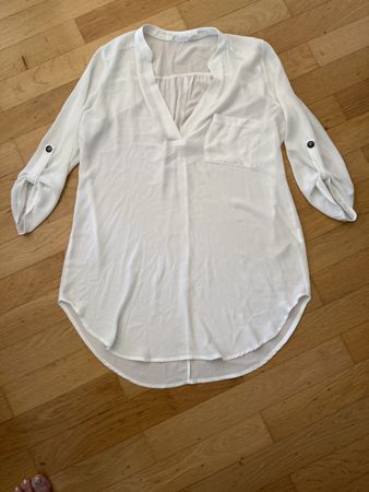 Weisse Tunika Bluse mit Tasche, Gr. S,  Sommer Look!