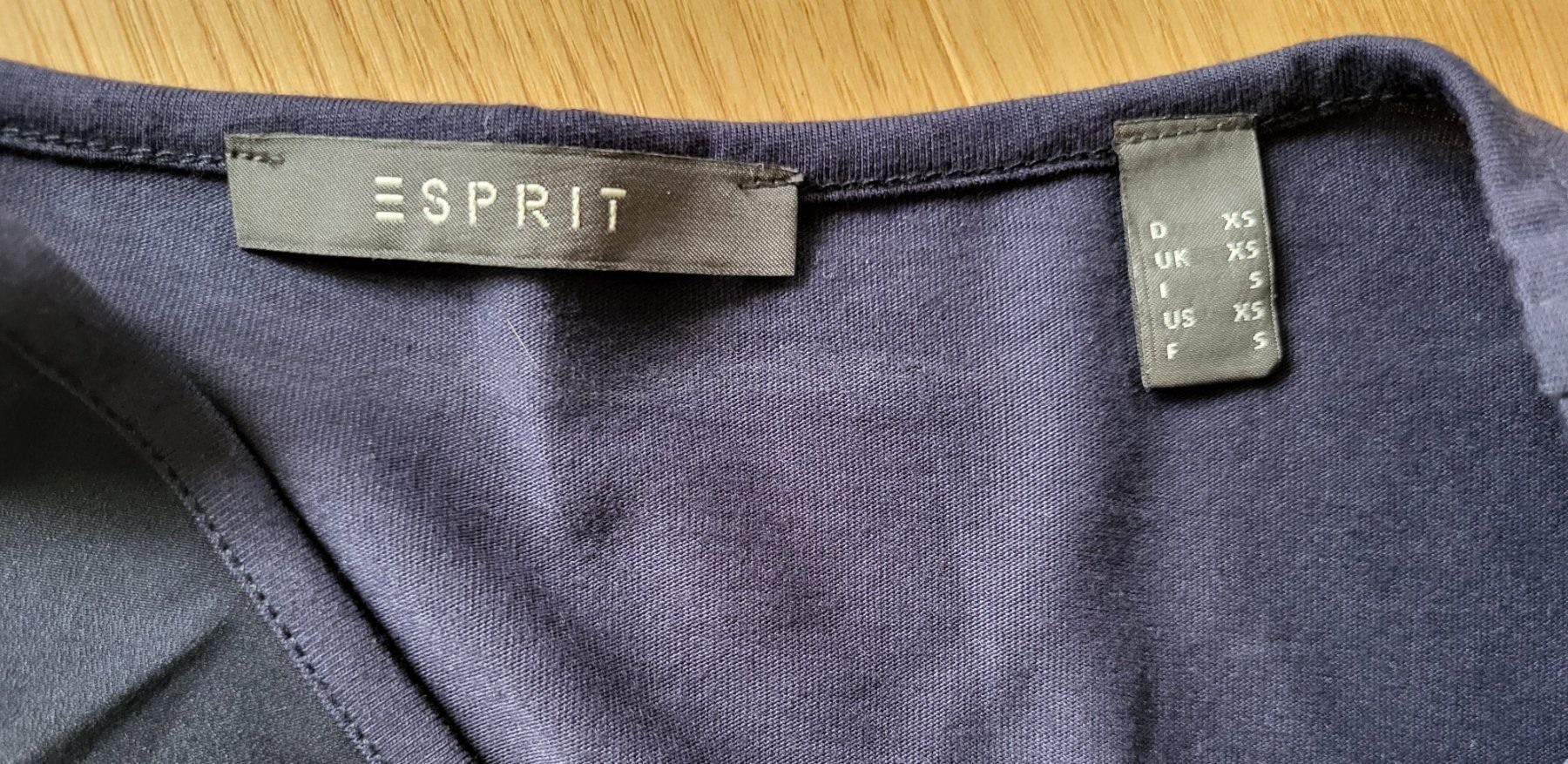 Esprit Camicette: Esprit Damenbluse 3/4 Ärmel Gr XS – Nuovo (secondo la descrizione) da Richterswil venduto da adora88 3
