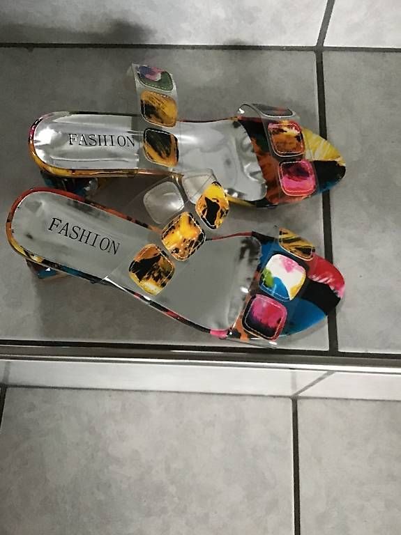 Damenschuhe: sandali – Gebraucht aus Monte Carasso von Ely67