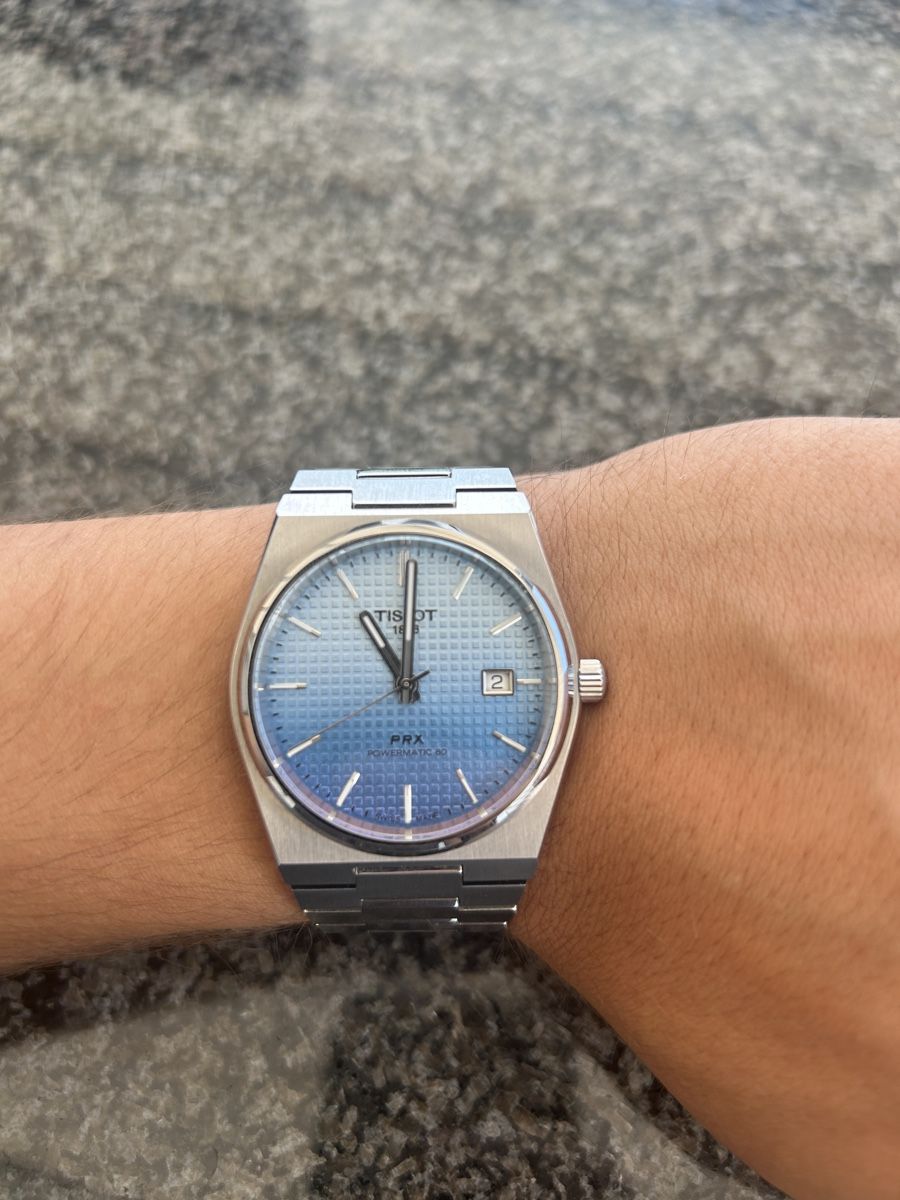 Tissot Montres: Tissot PRX Powermatic 80 - Full Set – D'occasion à Rossrüti par MarktKompass
