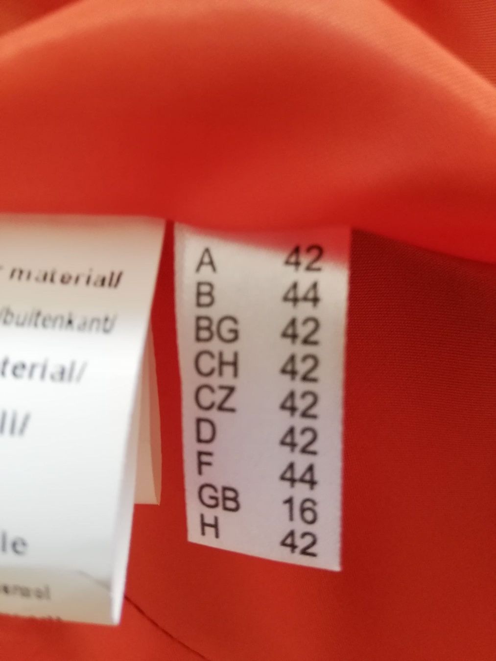 Bauer Giacche: Longblazer Orange mit Samt, v. Bauer Gr. 42 – Usato da Küsnacht ZH venduto da turtlehouse 2