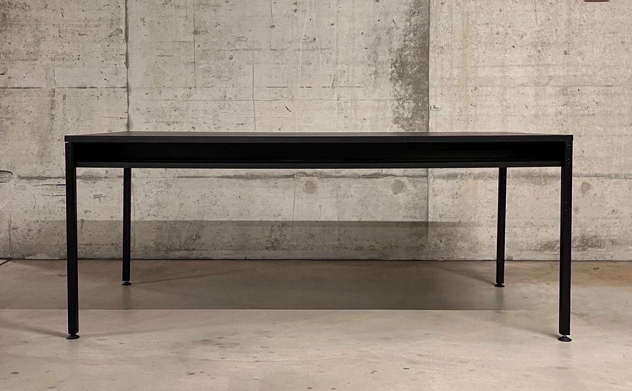 Tavoli: doppelplattentisch & korpus . dieter rams . sdr+ – Usato da Basel venduto da Rmo4000 1