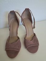 Chaussures roses à talons taille 38, jamais portées