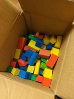 Bunte Holzklötze, viele