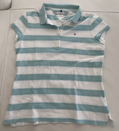 Tommy Hilfiger Polo Tshirt 🌸