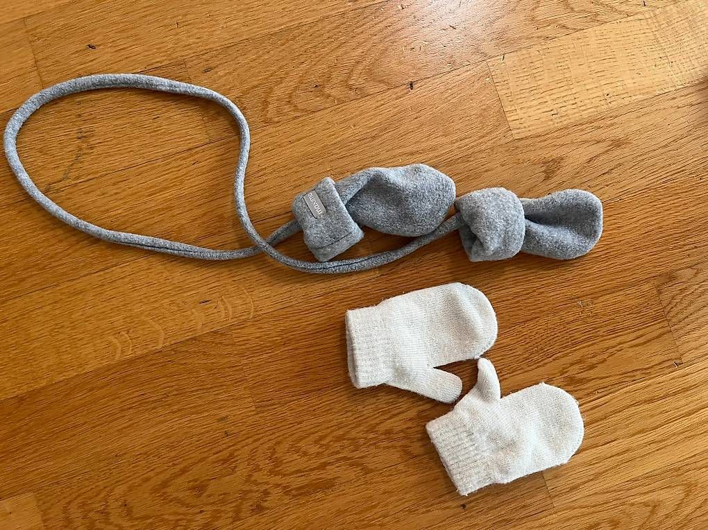 Gants: Maximo Baby-Fäustlinge – D'occasion à Baar par Basto_made 1