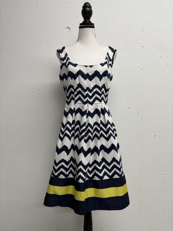 Nine West Kleid Gr. 36 Sommerkleid mit Muster blau weisd