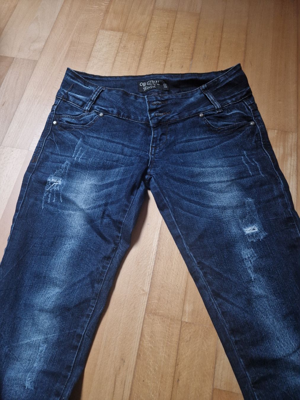 Jeans: Jeans – Usato da Otelfingen venduto da Tun_c9nb 2