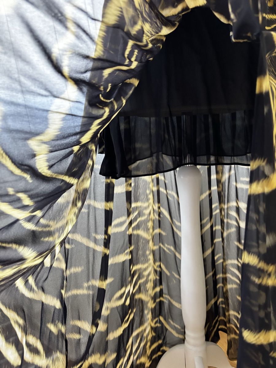 Roberto Cavalli Kleider: 100% Seide Roberto Cavalli Maxikleid Gr.46 Neue – Neu und originalverpackt aus Wangen ZH von tel_gxb5 5
