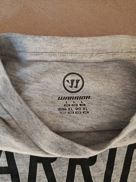 T-shirts: Maglietta Ambri Piotta – D'occasion à Bellinzona par vin_jm7f 2