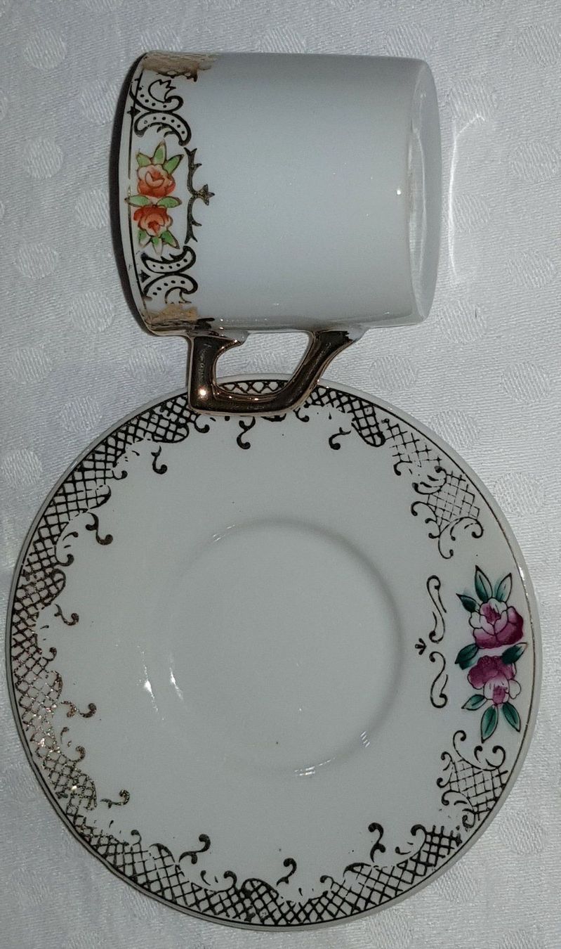 Tazze: Antike Mocca Tasse – Usato da Winterthur venduto da ursin0718 2