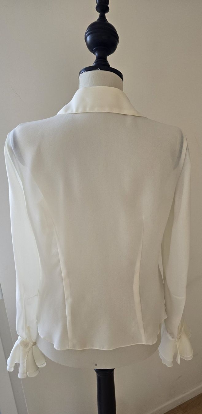 Camicette: Georgettebluse Cremefarben – Usato da Bergdietikon venduto da ewa1005 3