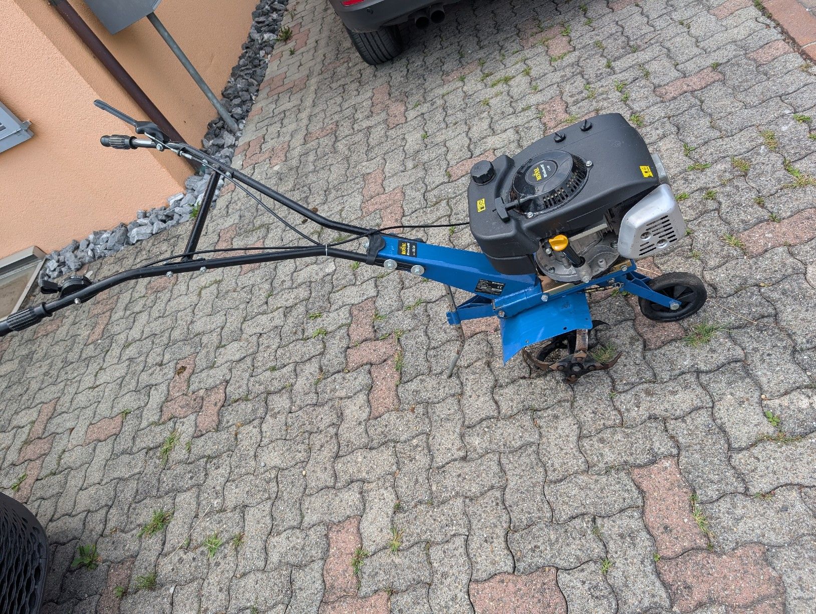 Einhell Tutte le macchine: Einhell Motorhacke/Gartenhacke/Bodenfräse – Usato da Schönenberg TG venduto da Ruppenthaler