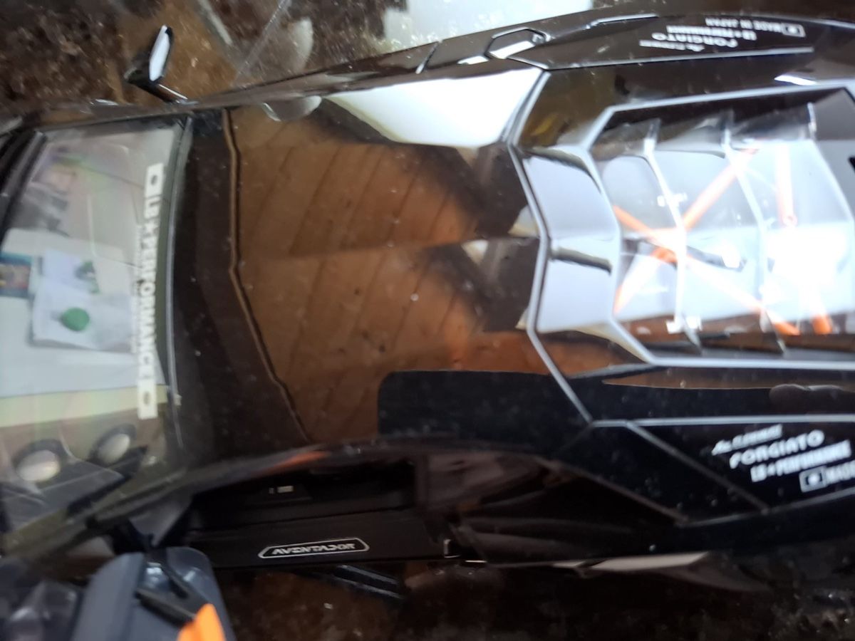 Lamborghini Modellini d'auto: Lamborghini Aventador 1/18 – Nuovo (secondo la descrizione) da Gampelen venduto da ste_r6hj 3