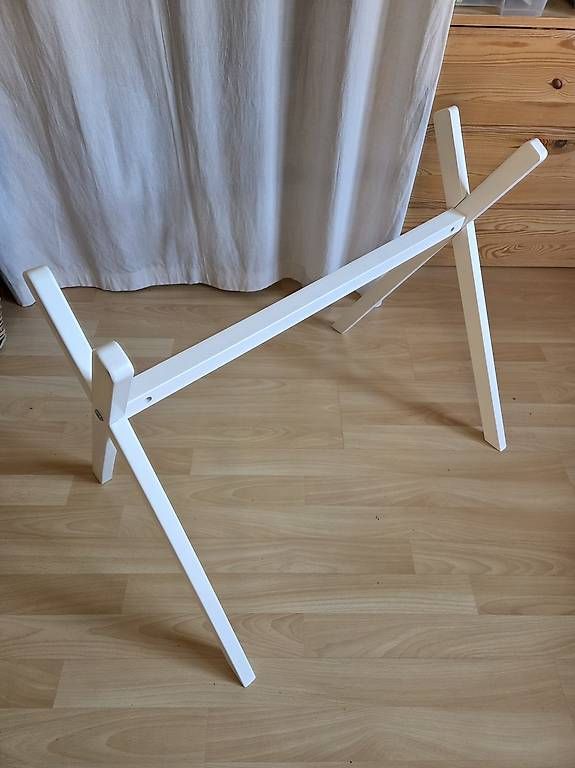Bogenschiessen: Spielbogen weiss, selber gestaltbar. – Gebraucht aus Kriens von Jolien