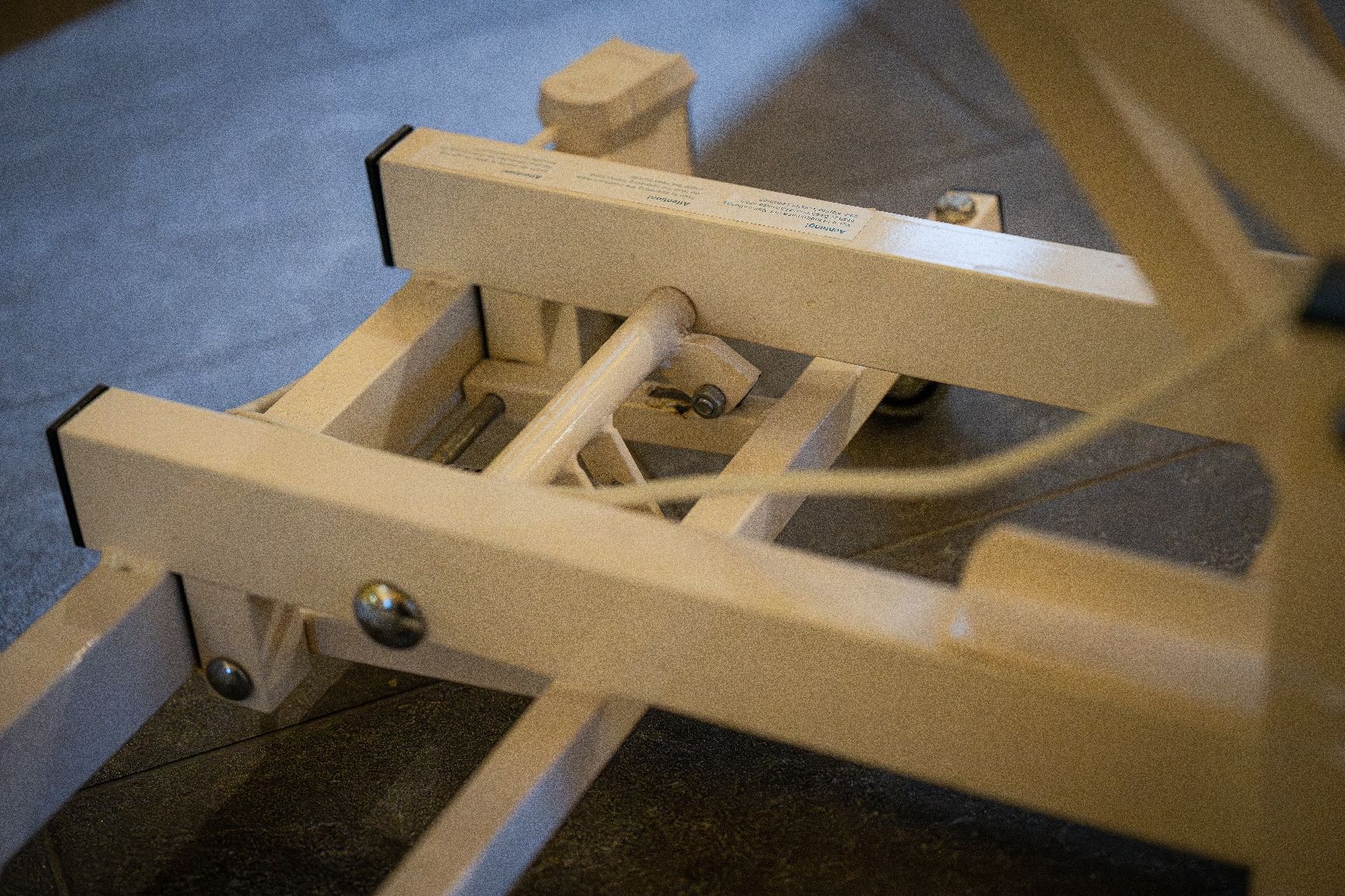 Chaises longues: Massagetisch elektrisch – D'occasion à Pieterlen par Tollot 9