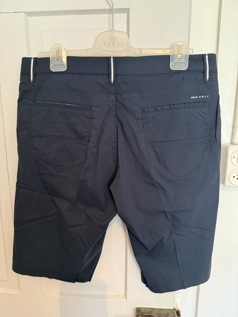 Brax Pantaloni: Brax Golf Shorts Grösse 52 – Usato da Uhwiesen venduto da Zimtsterndli89 1