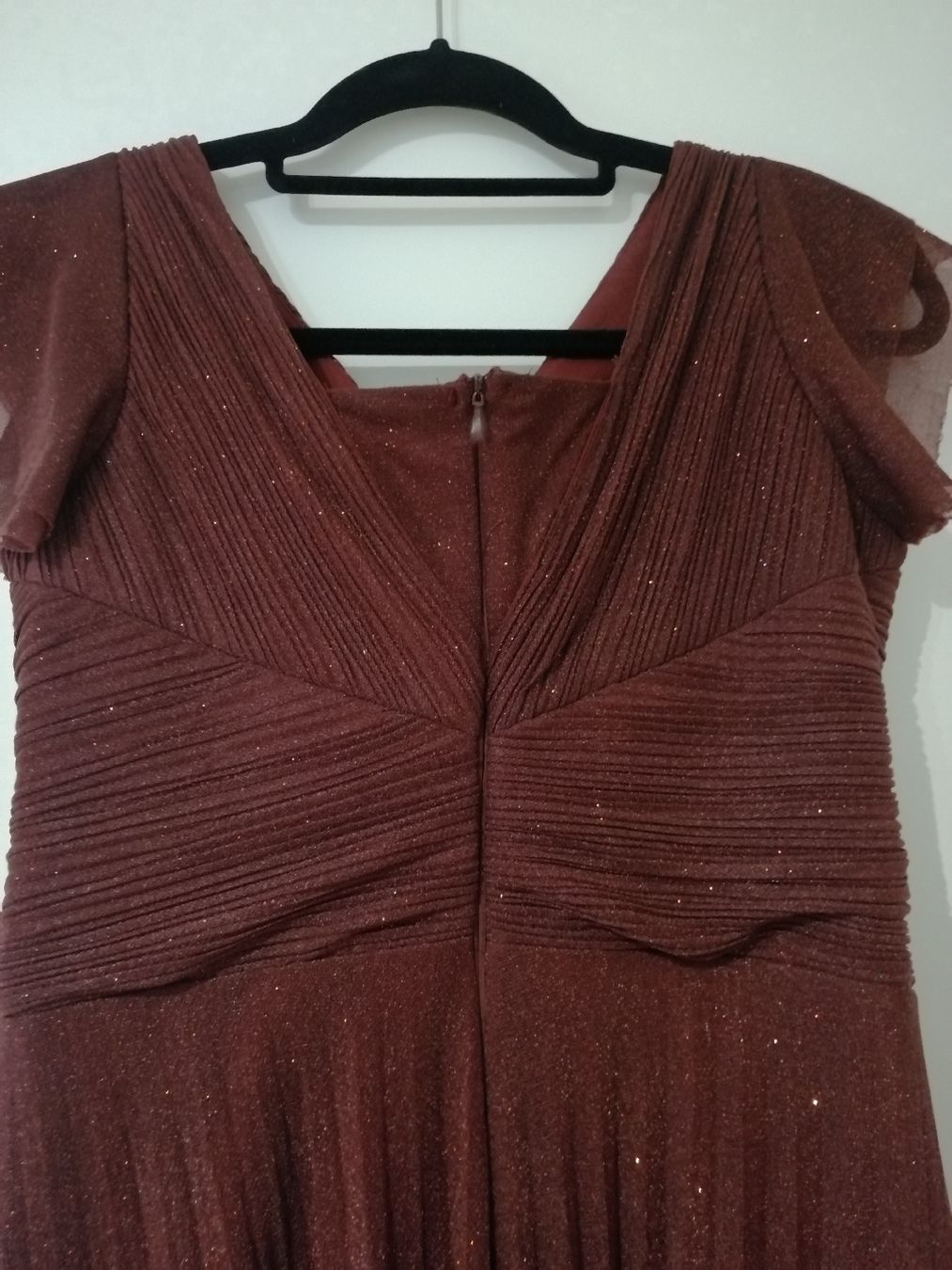 Vestiti: Elegantes dunkelrotes Abendkleid – Usato da Zürich venduto da nev_5jh7 1
