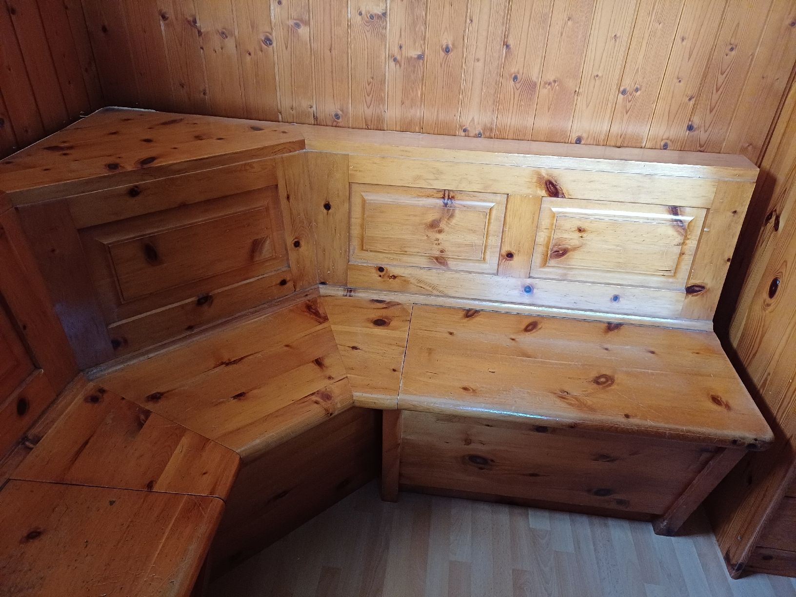 Panchine: Eckbank mit Stauraum – Usato da Kriens venduto da MiPa. 2