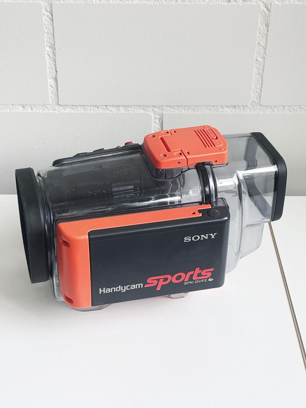 Lampade & Macchine fotografiche: Sony SPK-DVF2 Gehäuse – Usato da Zürich venduto da piscino
