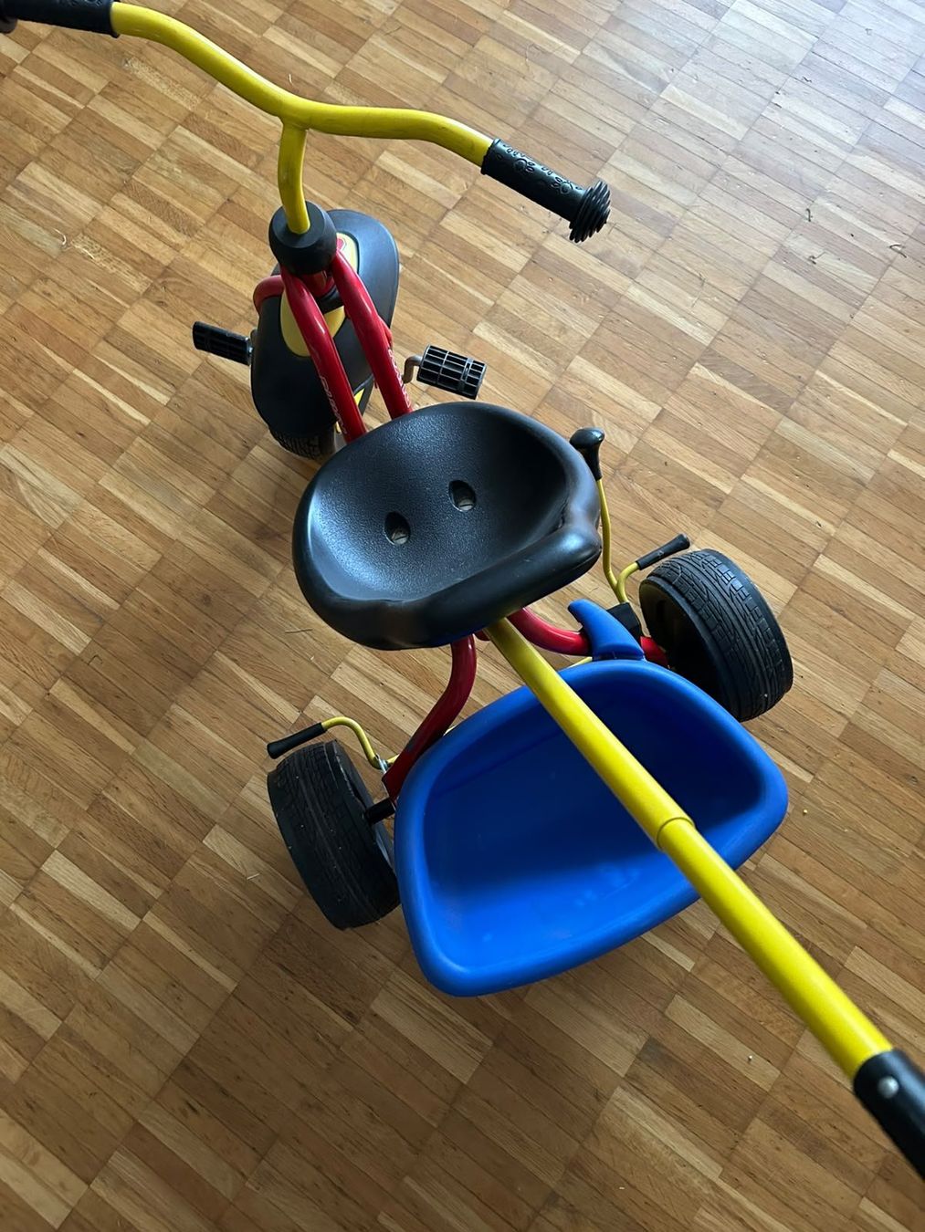 Puky Fahrzeuge für Kinder: Dreirad von Puky – Gebraucht aus Winterthur von Libra7
