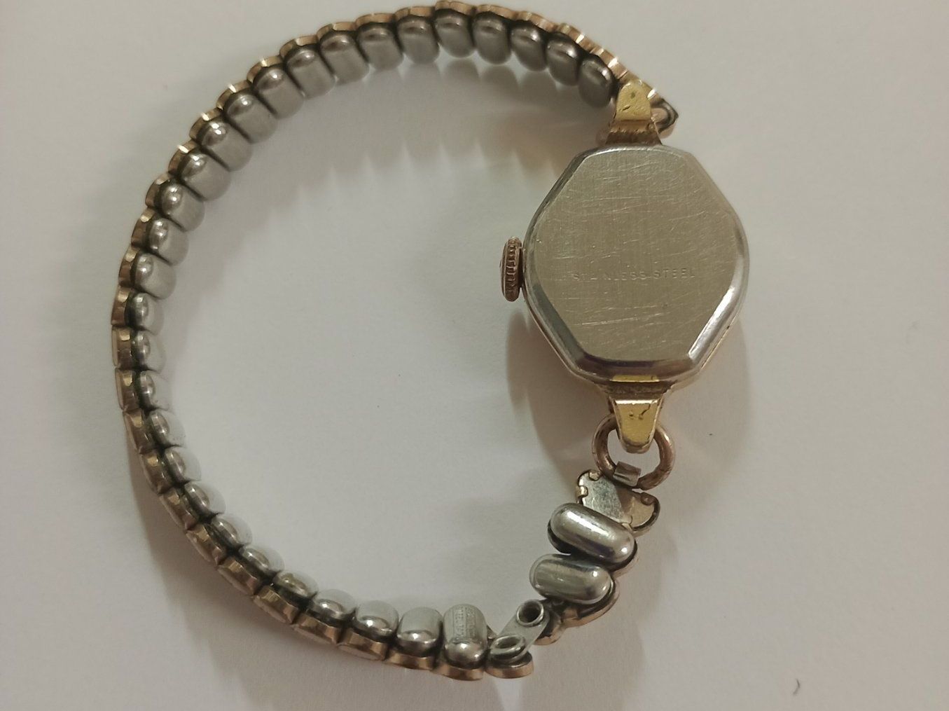 Orologi: Armbanduhr, defekt. Name "Sordices/Sowices"  oder ähnlich. – Difettoso da Solothurn venduto da gfr_djt7 2
