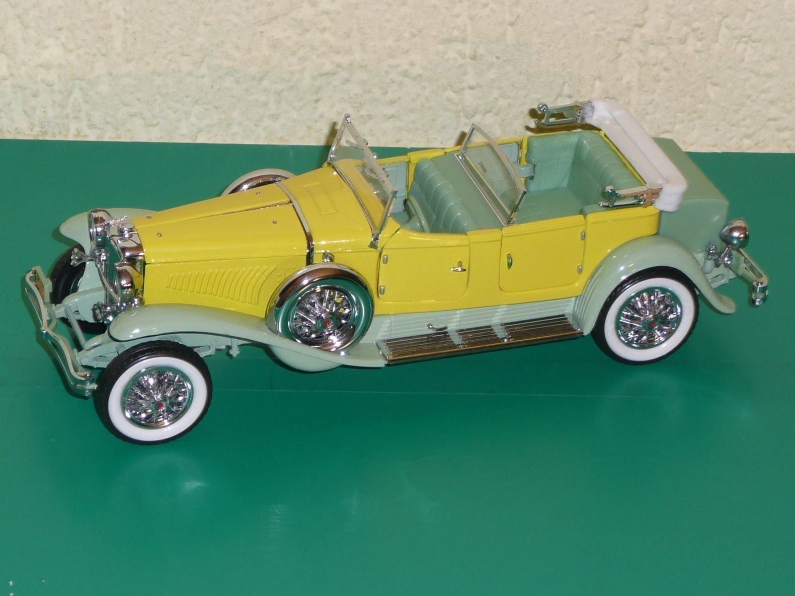 Franklin Mint Modellautos: Düsenberg 1930 Derham Tourster Franklin Mint 1:24 – Gebraucht aus Lipperswil von jaguardriver 1