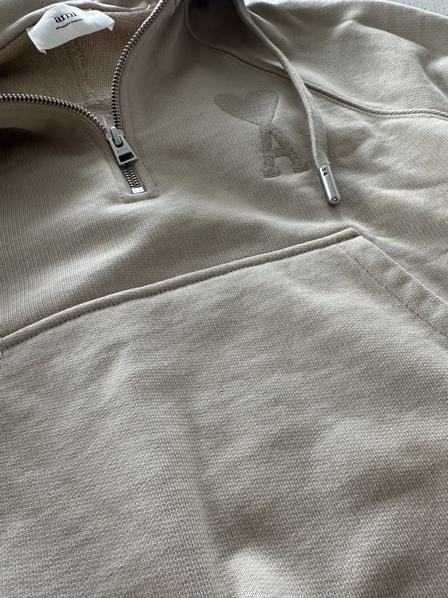 Maglioni & Felpe: ami Pullover beige - 1x getragen – Nuovo (secondo la descrizione) da Horw venduto da stamst 1