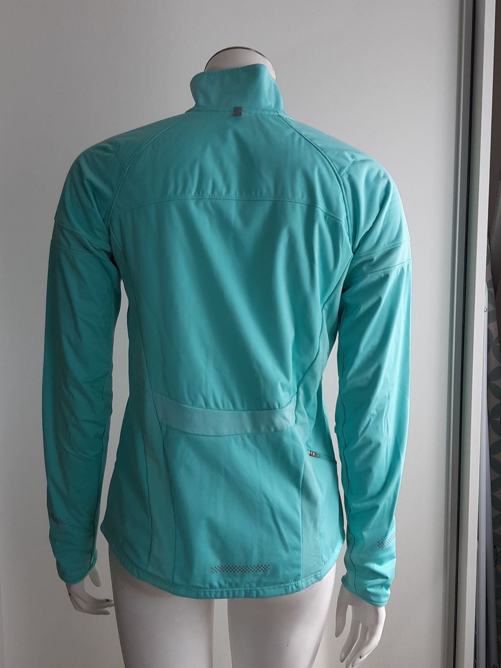 Nike Vestes: Jacke Gr. M von Nike – Neuf (Voir description) à Thierachern par Shila99 2