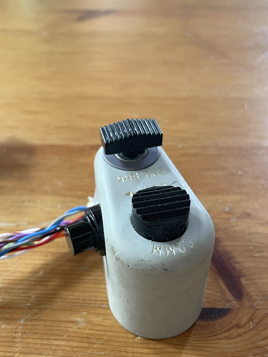 Misurare: Throttle Control Unit US Militär - Jet – Nuovo (secondo la descrizione) da Erlen venduto da Mirageiii 1